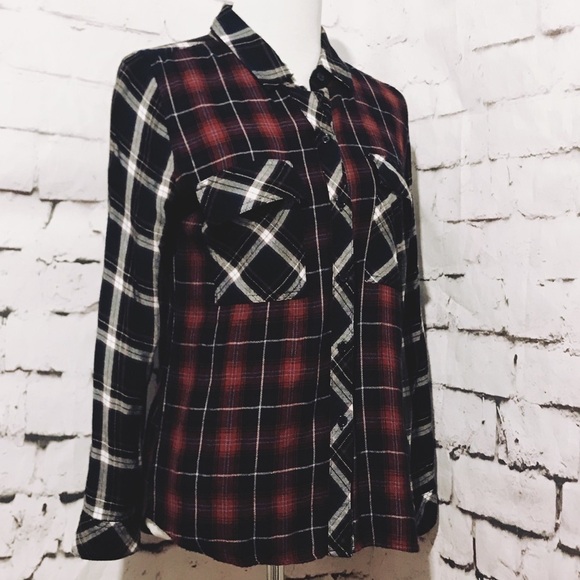 Rails Plaid Button Down Shirt Red and Blue Plaid size small - Picture 5 of 8